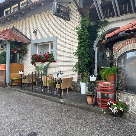 Rooms Balkovec Dragatuš Екстериор снимка